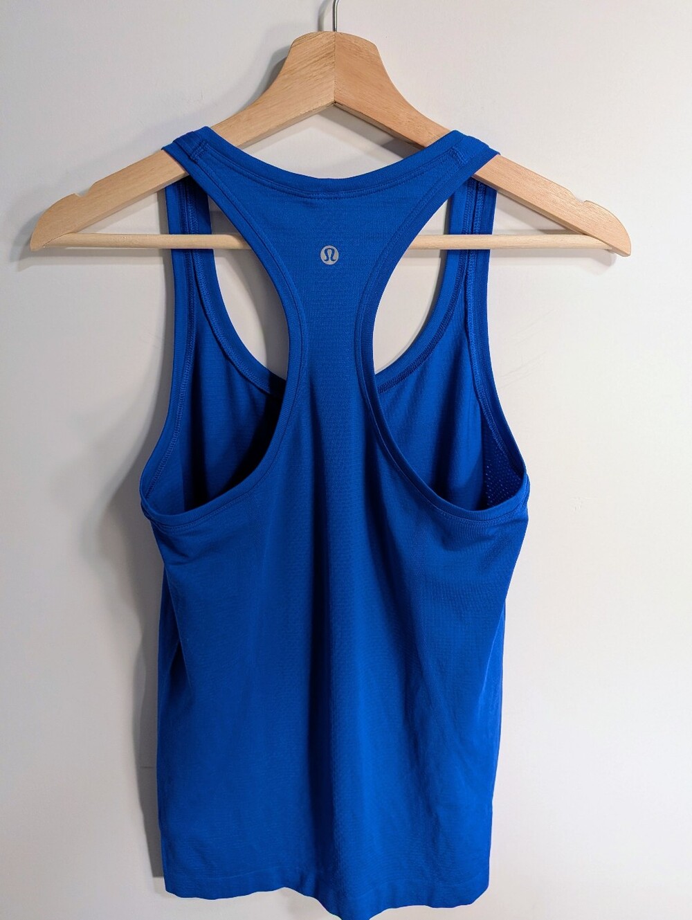 Lululemon Swiftly Tech Racerback Tank Women's Blue Athletic Top